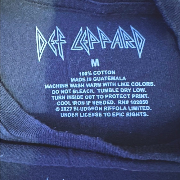 DEFF Leopard, T- shirt, size medium - Picture 2 of 2